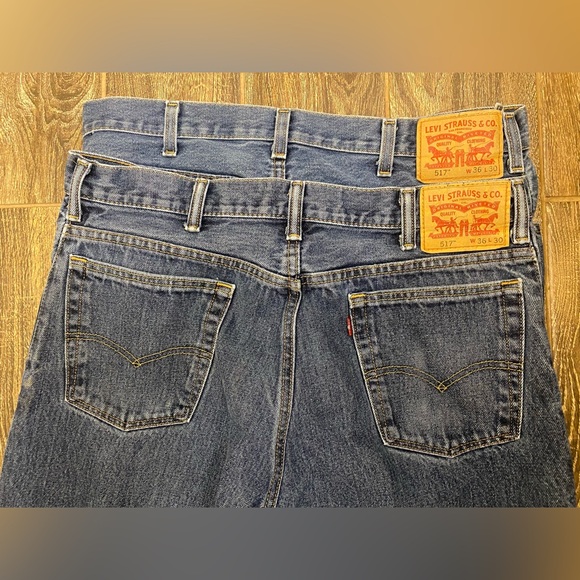 Lot of 2 Levi’s 517 Boot Cut Jeans Blue Mens Size 36x30 clean - Picture 1 of 7